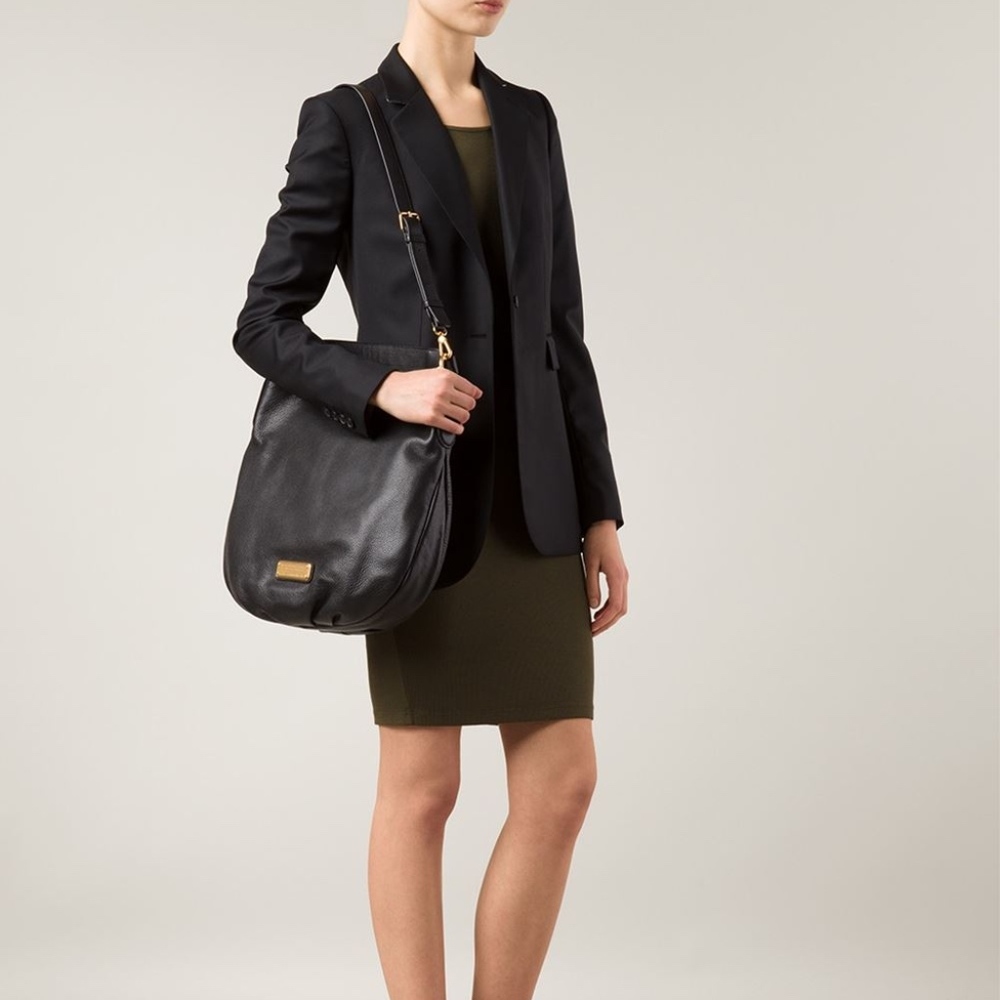 Marc Jacobs New Q Hillier Leather Tote  Bag